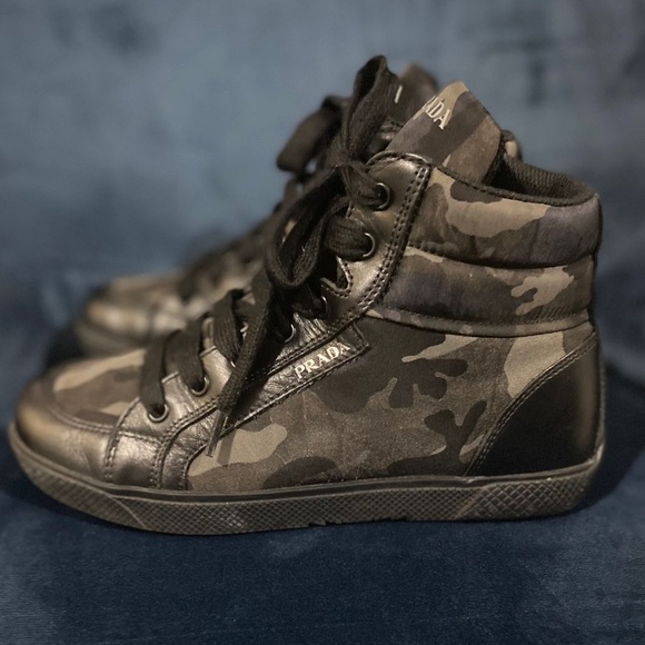 Boys Prada Camo print high tops - Picture 3 of 7
